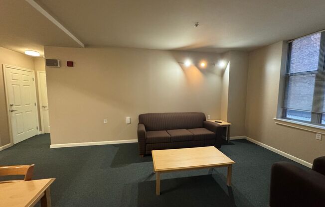 2 beds, 2 baths, $1,358, Unit T701 - B