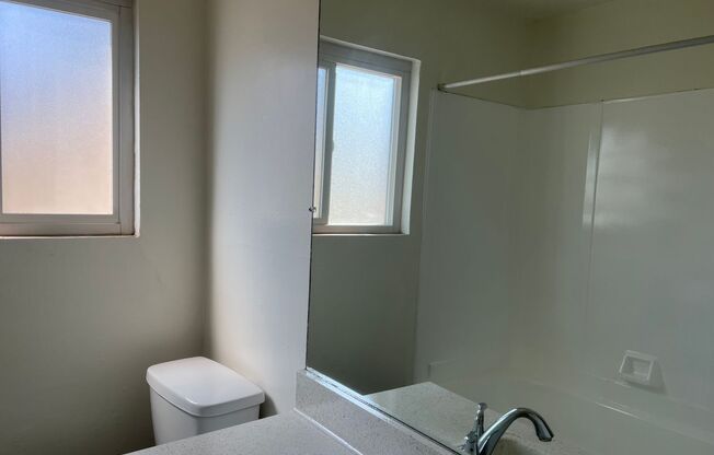 1 bed, 1 bath, 675 sqft, $1,675, Unit 07