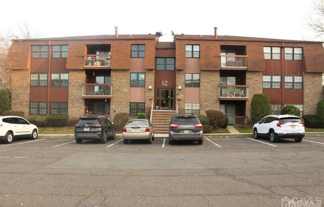 139 OVERLOOK CT