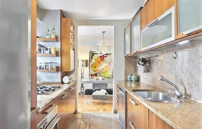 3 beds, 2.5 baths, 2,300 sqft, $10,900, Unit 22GH