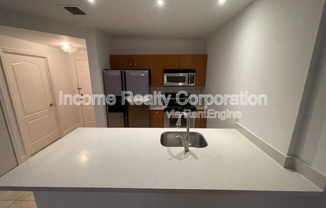 2400 SW 27th Ave