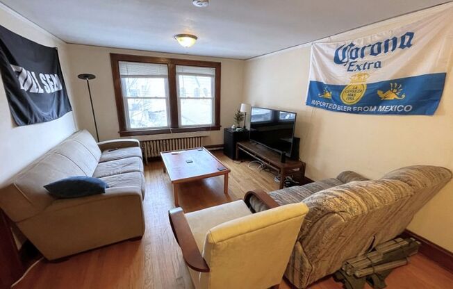 2 beds, 1 bath, $2,145