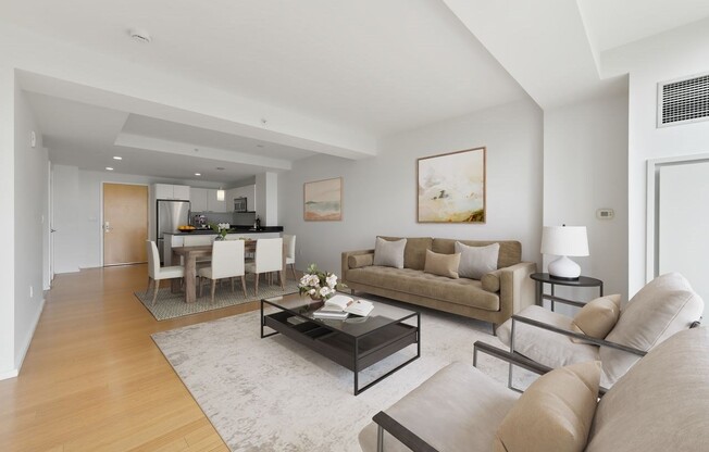 2 beds, 1 bath, 911 sqft, $3,750, Unit 617