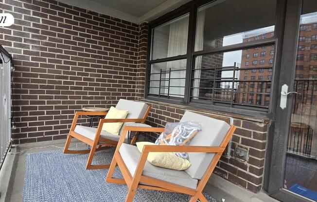 2 beds, 1 bath, $5,900, Unit 15B