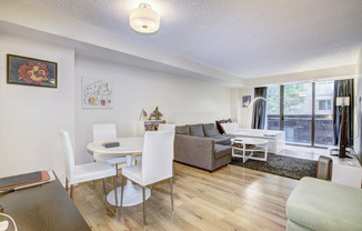 1140 23rd St NW Unit 202