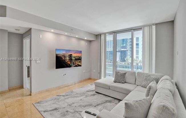 1 bed, 1.5 baths, $3,500, Unit # 808