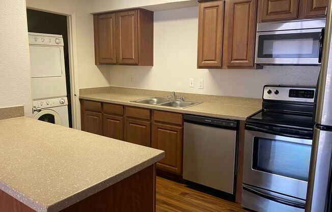 2 beds, 2 baths, $1,149, Unit D-8