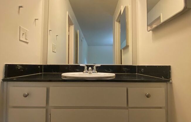 1 bed, 1 bath, $1,350, Unit 8