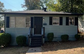 3 beds, 1.5 baths, $995