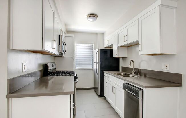 1314 Euclid St. in Santa Monica - near Wilshire Blvd.