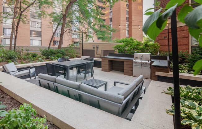 Courtyard with Grilling Area