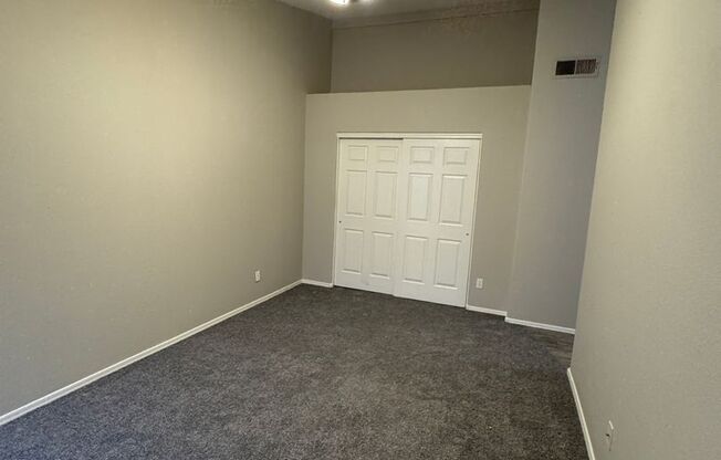 Beautiful 2 Bedroom 2 bath single level for Rent in Chandler