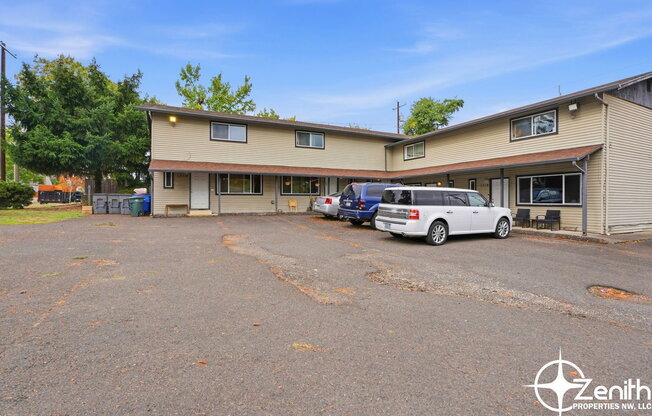 1310 E 32 ST