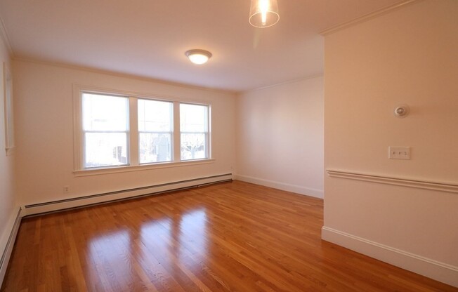 30 UPLAND RD