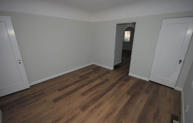 2 beds, 1 bath, $3,195, Unit A