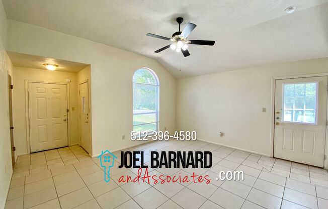 Available August 9: 3 Bedroom, 2 Bath Stand Alone Home