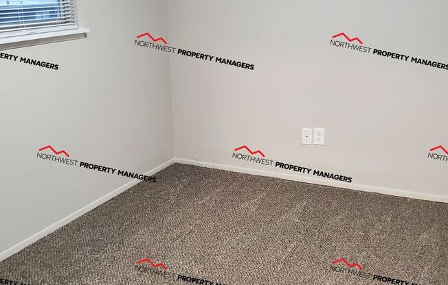 1 bed, 1 bath, 585 sqft, $1,195, Unit E15