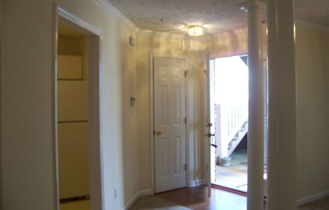 2 beds, 2 baths, $1,100