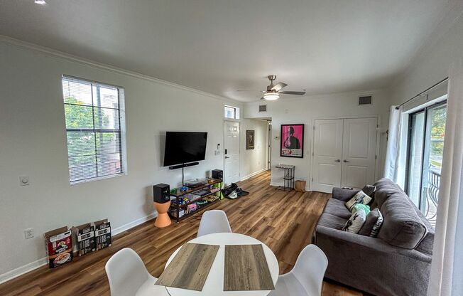 Lofts at West University #201