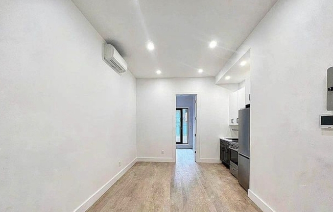 435 DEKALB AVE
