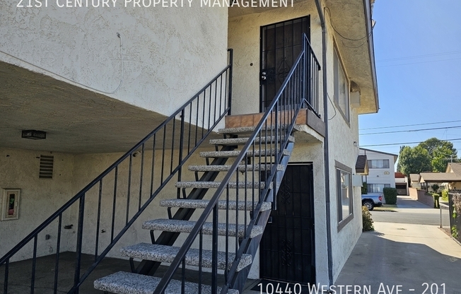 10440 WESTERN AVE