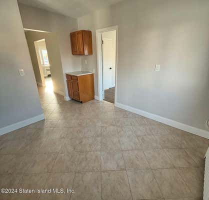 1 bed, 1 bath, 1,632 sqft, $2,100