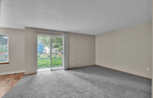 2 beds, 2 baths, 950 sqft, $1,395, Unit 340-23