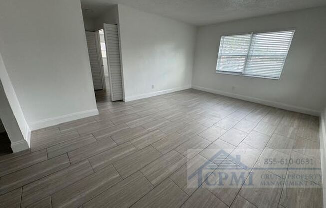 2 beds, 1 bath, 864 sqft, $1,925, Unit 205