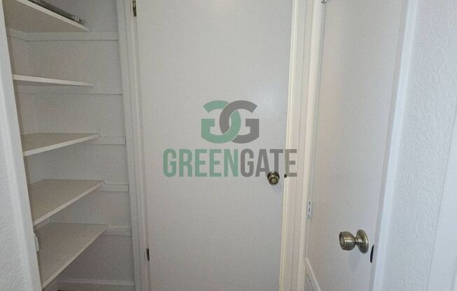 3 beds, 2.5 baths, $2,299