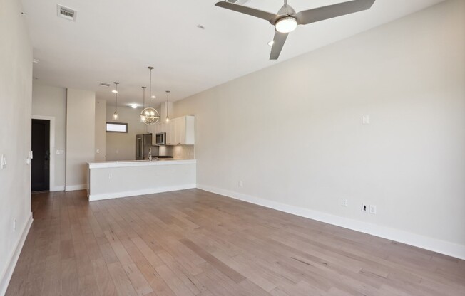 908 Nueces Street #18