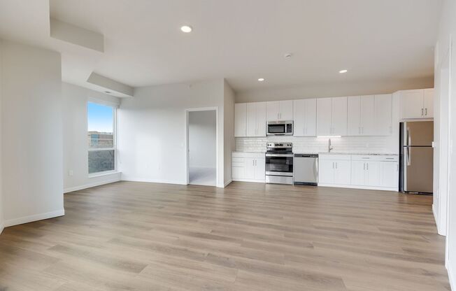 2 beds, 2 baths, 940 sqft, $1,950, Unit 311