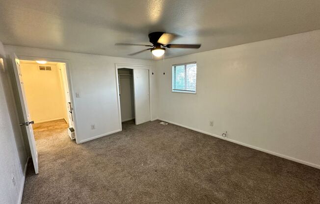 2 beds, 1 bath, $1,400