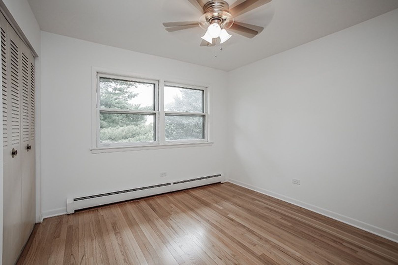 331/339 Fullerton Ave