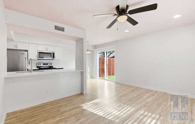 1308 SOUTHPORT DR APT C