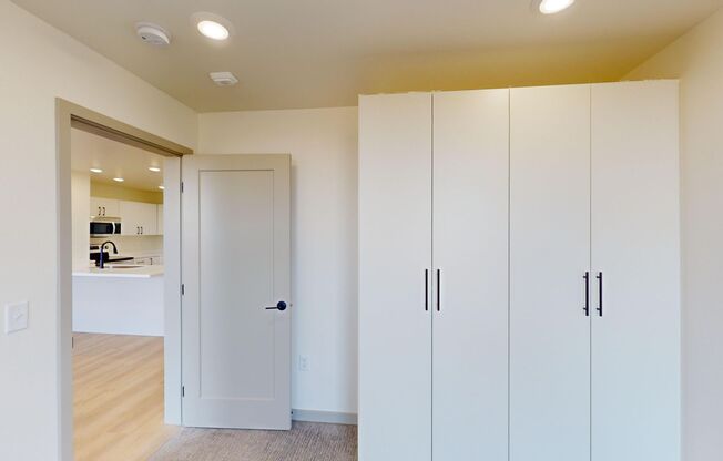 3 beds, 2 baths, 1,111 sqft, $1,465, Unit 2404-304