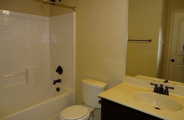 3 beds, 2.5 baths, $1,695