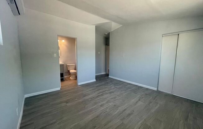 1 bed, 1 bath, $1,549, Unit Unit 3