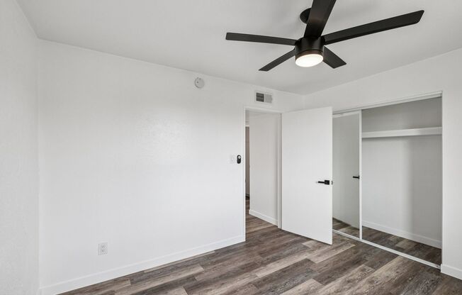 2 beds, 2 baths, 890 sqft, $1,549, Unit 229