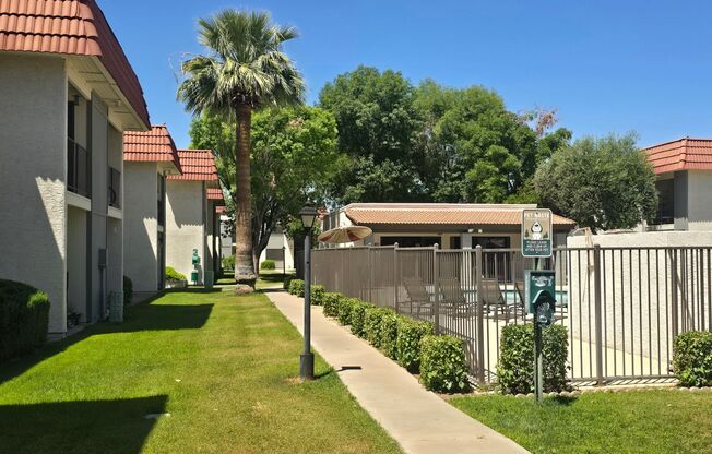 1 bed, 1 bath, 650 sqft, $1,150, Unit 2020