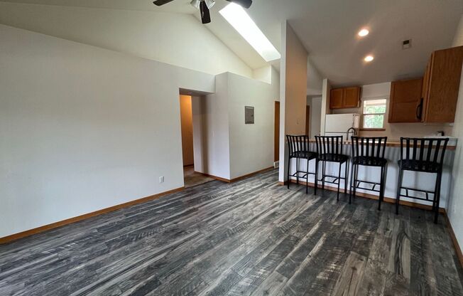 Fantastic Condo with Mountain Views