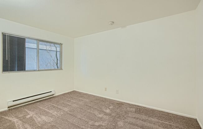 1 bed, 1 bath, 700 sqft, $1,495, Unit Unit 114
