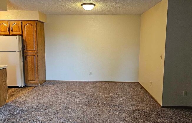 2 beds, 2 baths, 1,160 sqft, $1,465, Unit 1814-346