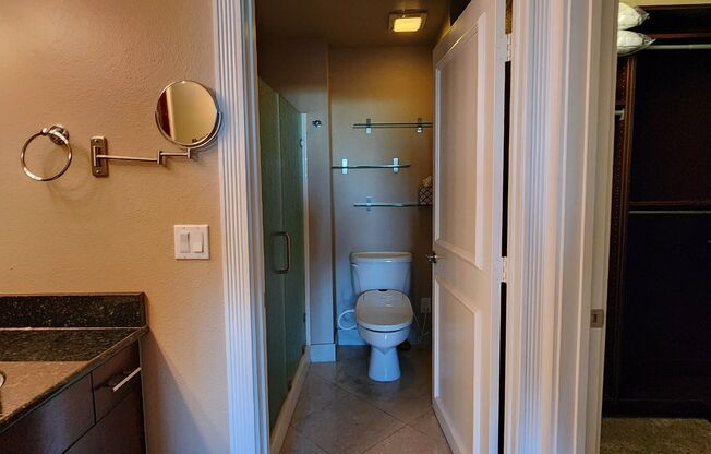 2 beds, 2 baths, $2,000, Unit # 326