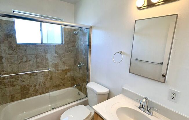 1 bed, 1 bath, 600 sqft, $1,650, Unit T227