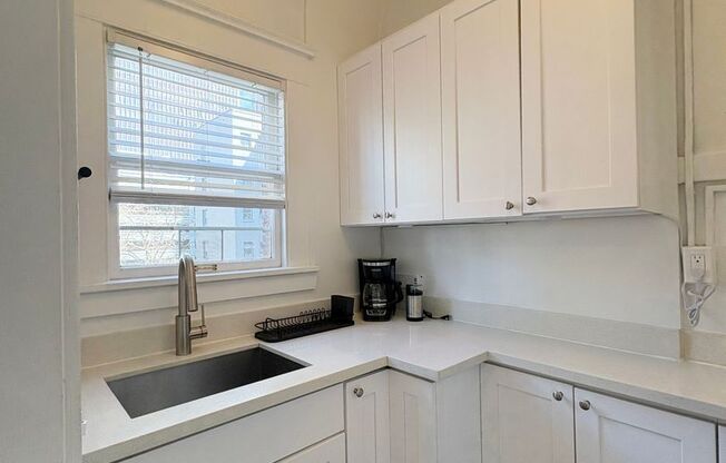 1 bed, 1 bath, 475 sqft, $1,995, Unit Unit 209