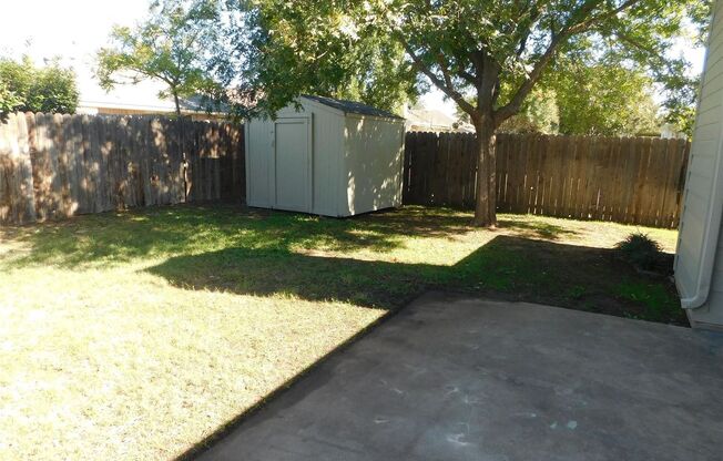 3 beds, 2 baths, $2,350