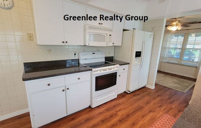 2 beds, 2 baths, $1,595