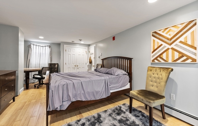 1170 Massachusetts Ave 7