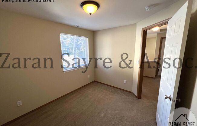 3 beds, 3.5 baths, 1,882 sqft, $2,795, Unit B