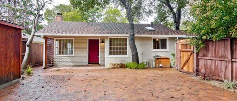 832 Los Robles Ave